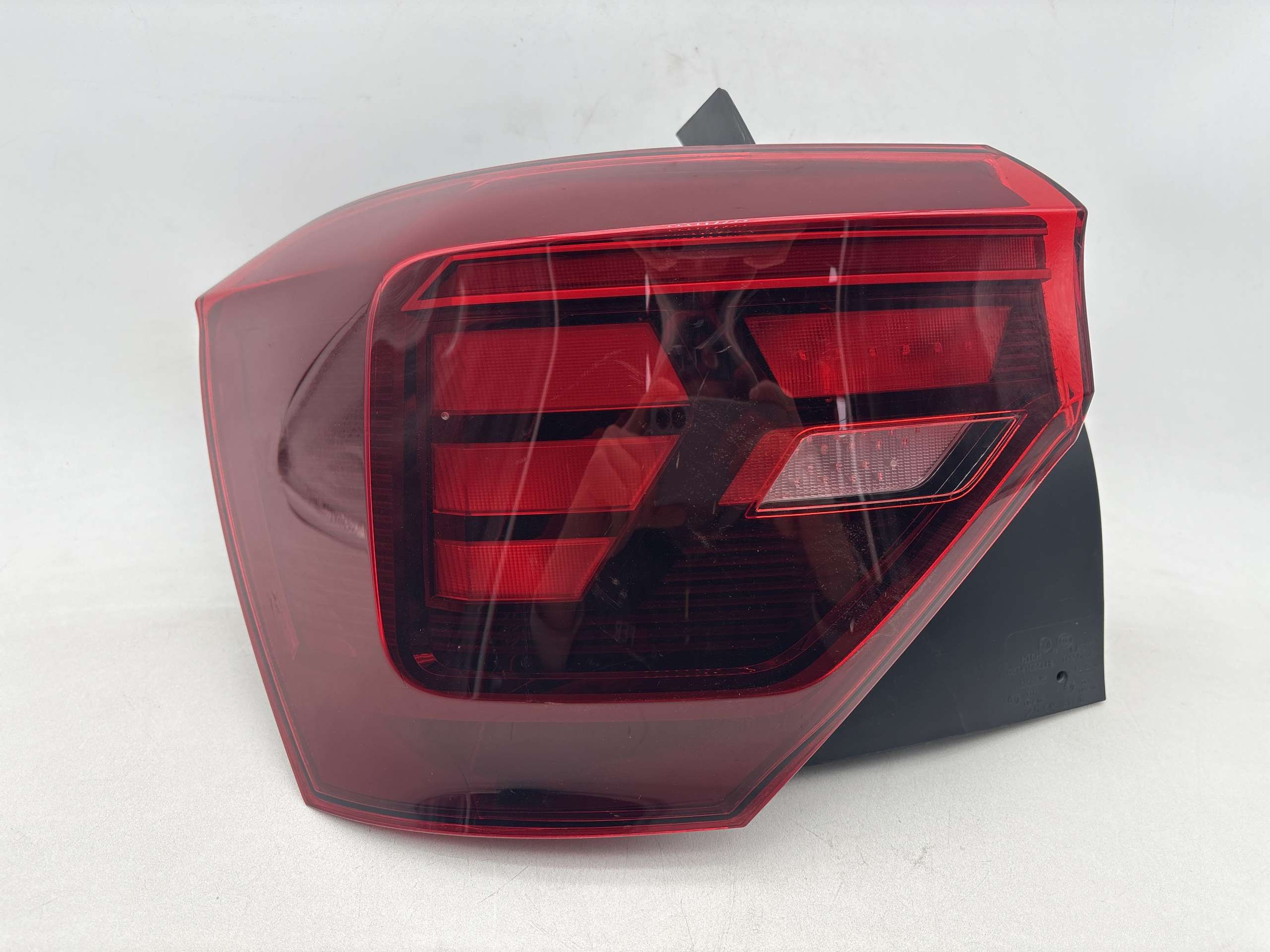 Fanale Posteriore esterno sinistro VOLKSWAGEN POLO 2022