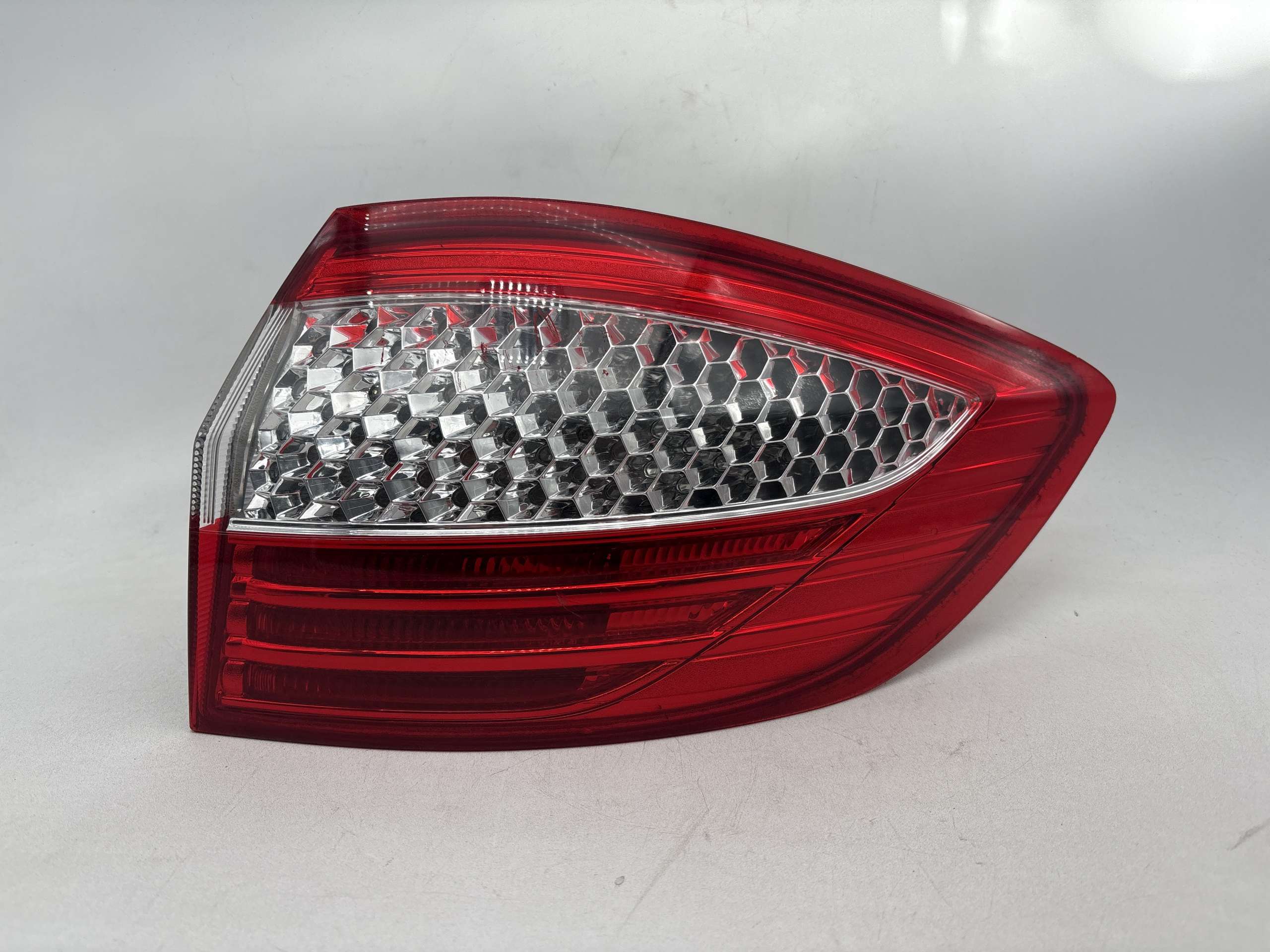 Fanale Posteriore esterno destro FORD MONDEO CA2 (2010)