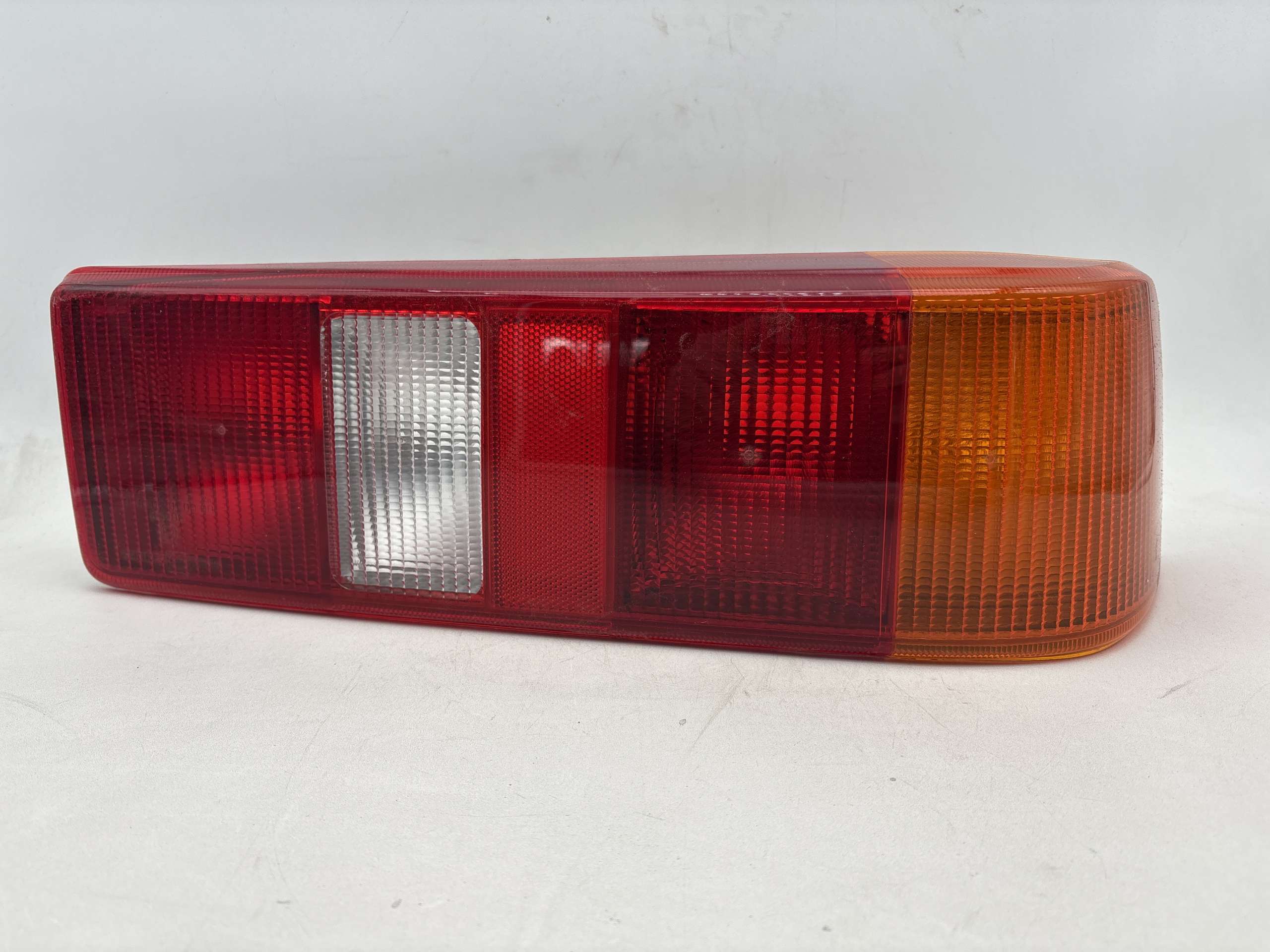 Fanale Posteriore destro FORD SIERRA 1987-1993