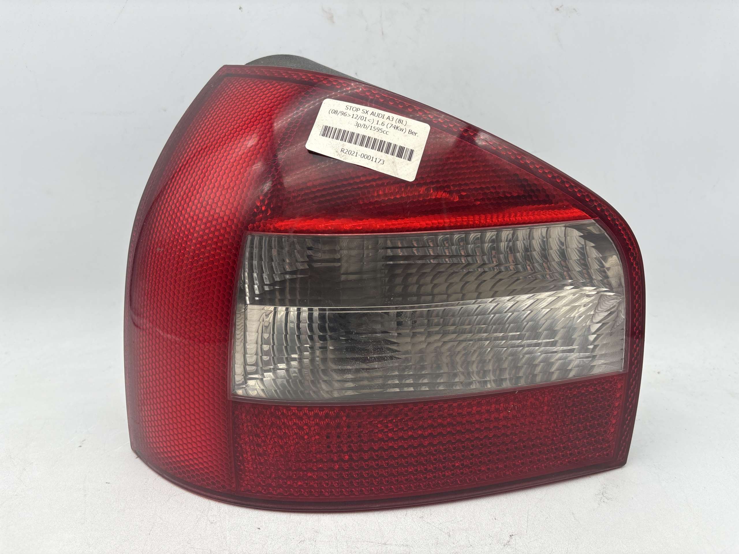 Fanale Posteriore sinistro Audi A3 8L (1996-2001)