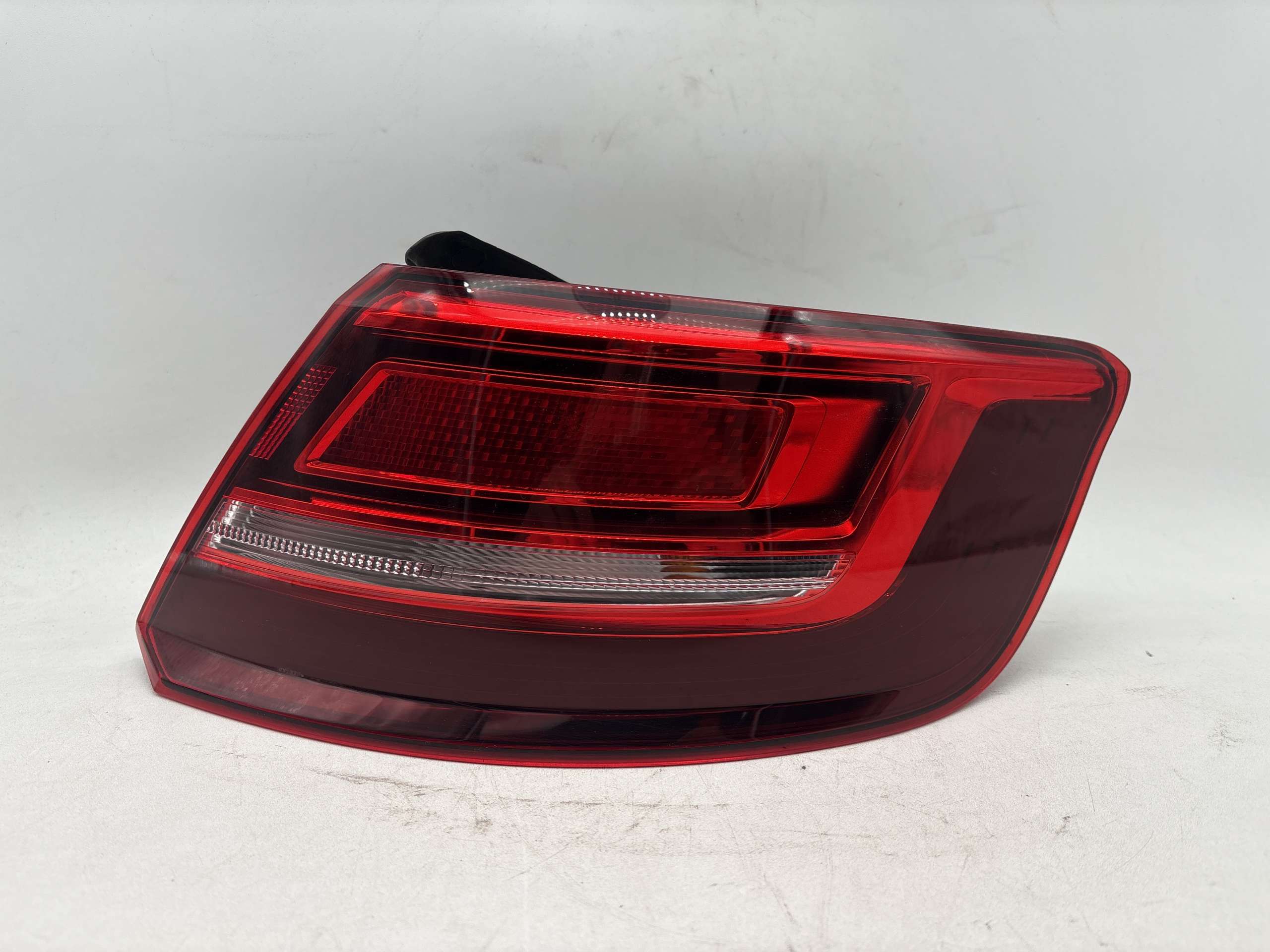 Fanale Posteriore esterno destro AUDI A3 8V LED (2012-2016)