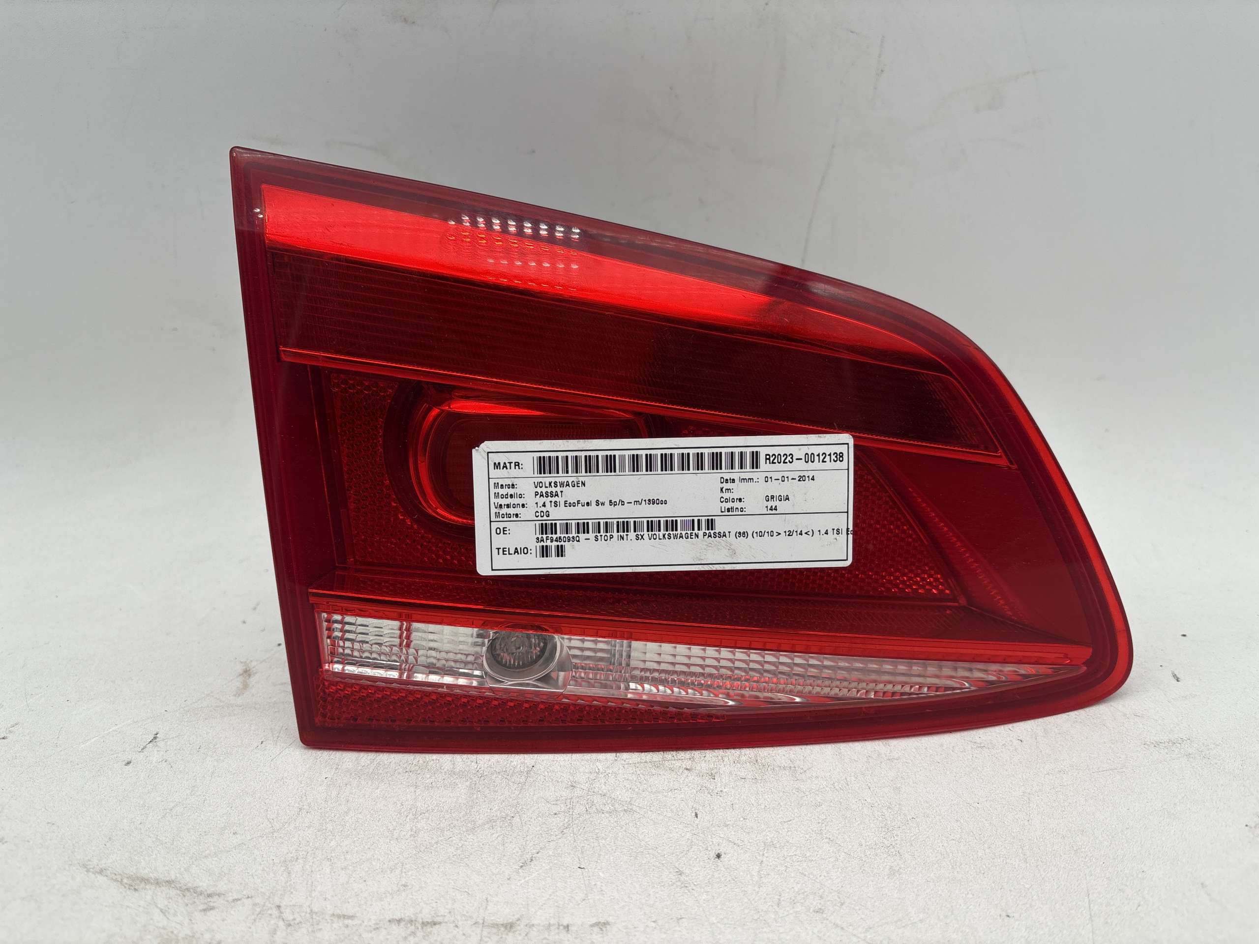 Fanale Posteriore interno sinistro VOLKSWAGEN PASSAT 36 2010-2014