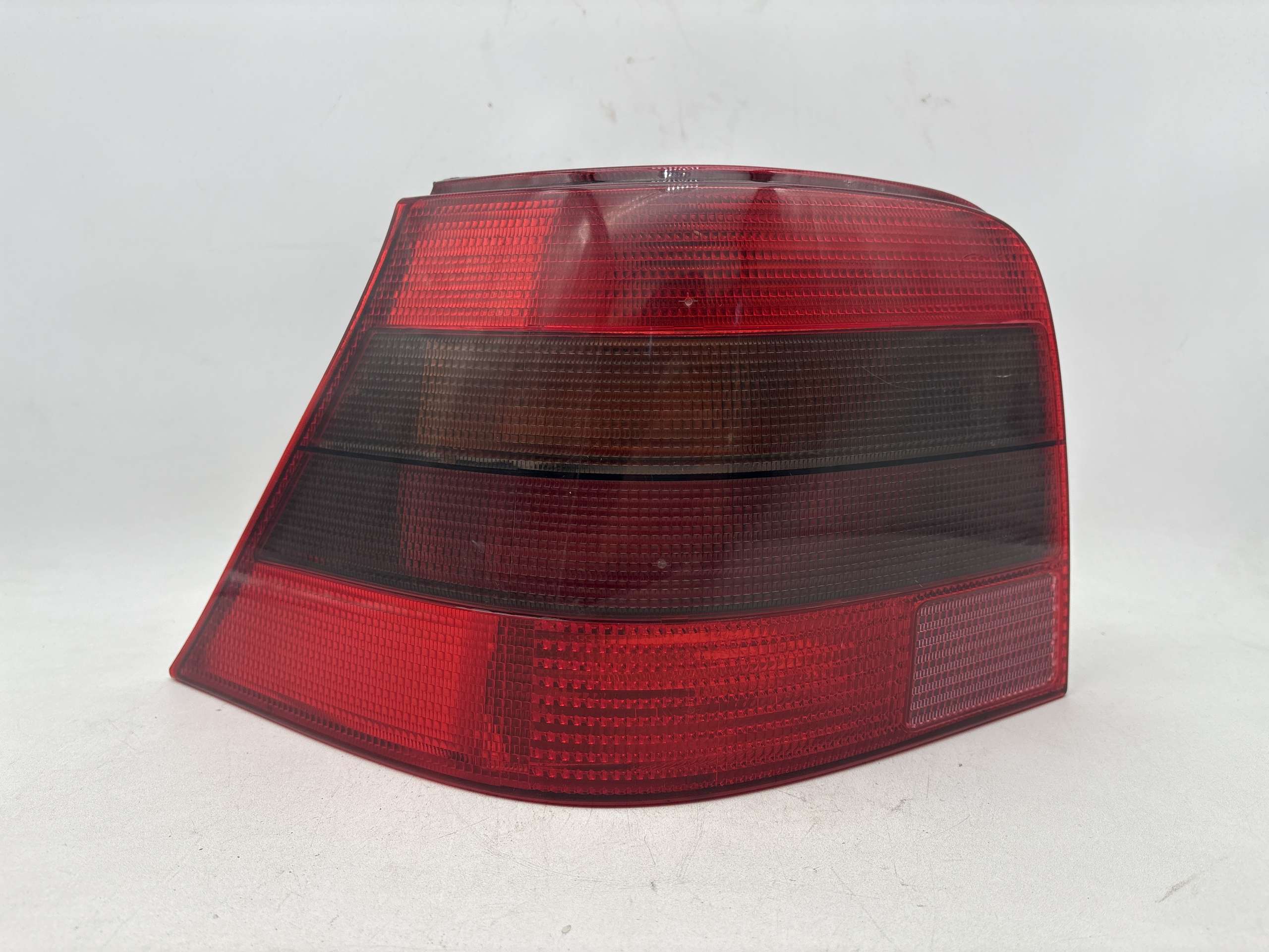 Fanale Posteriore sinistro VOLKSWAGEN GOLF 4 1J 1997-2006