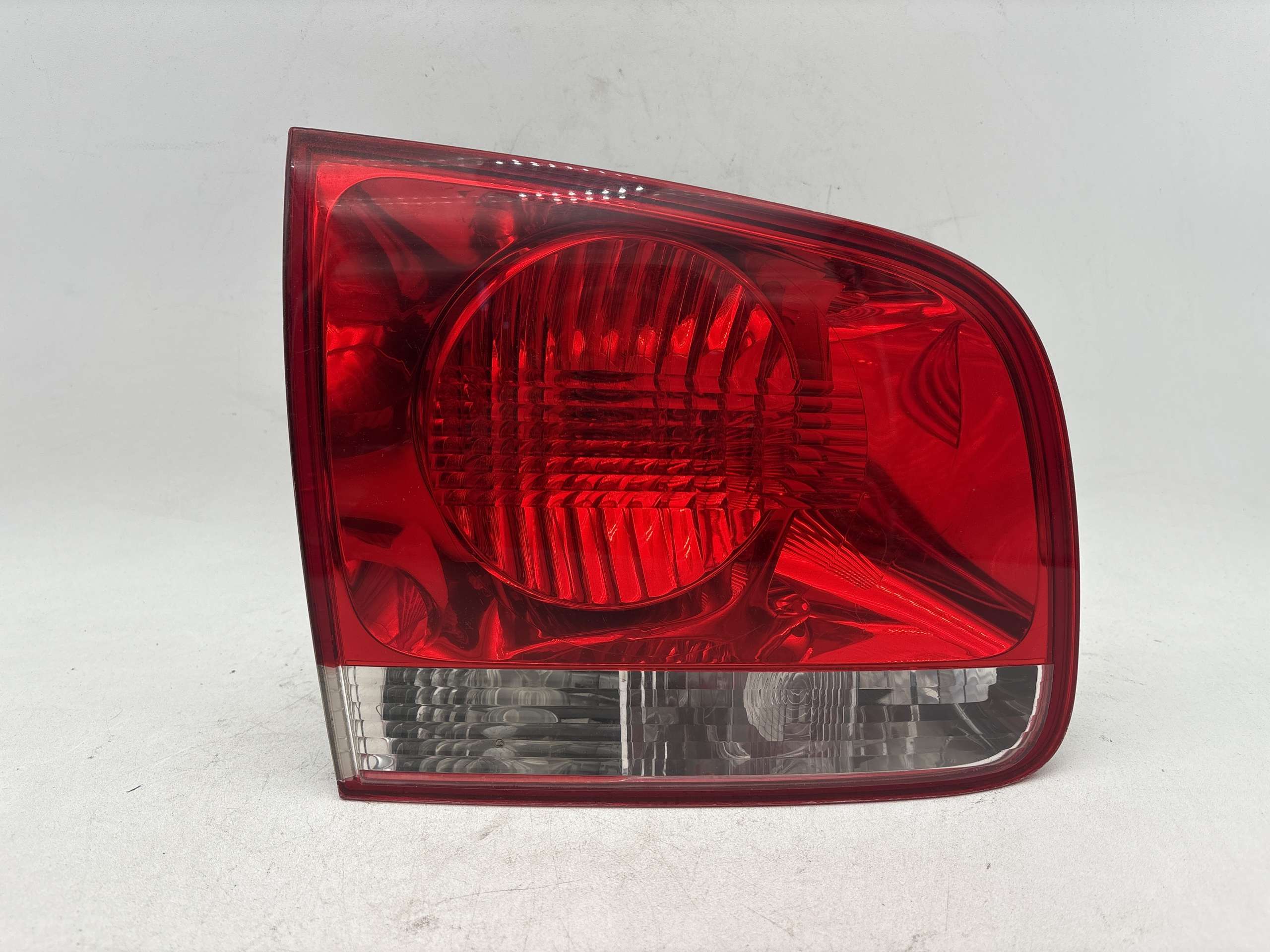 Fanale Posteriore interno sinistro VOLKSWAGEN TOUAREG 7L 2002-2010