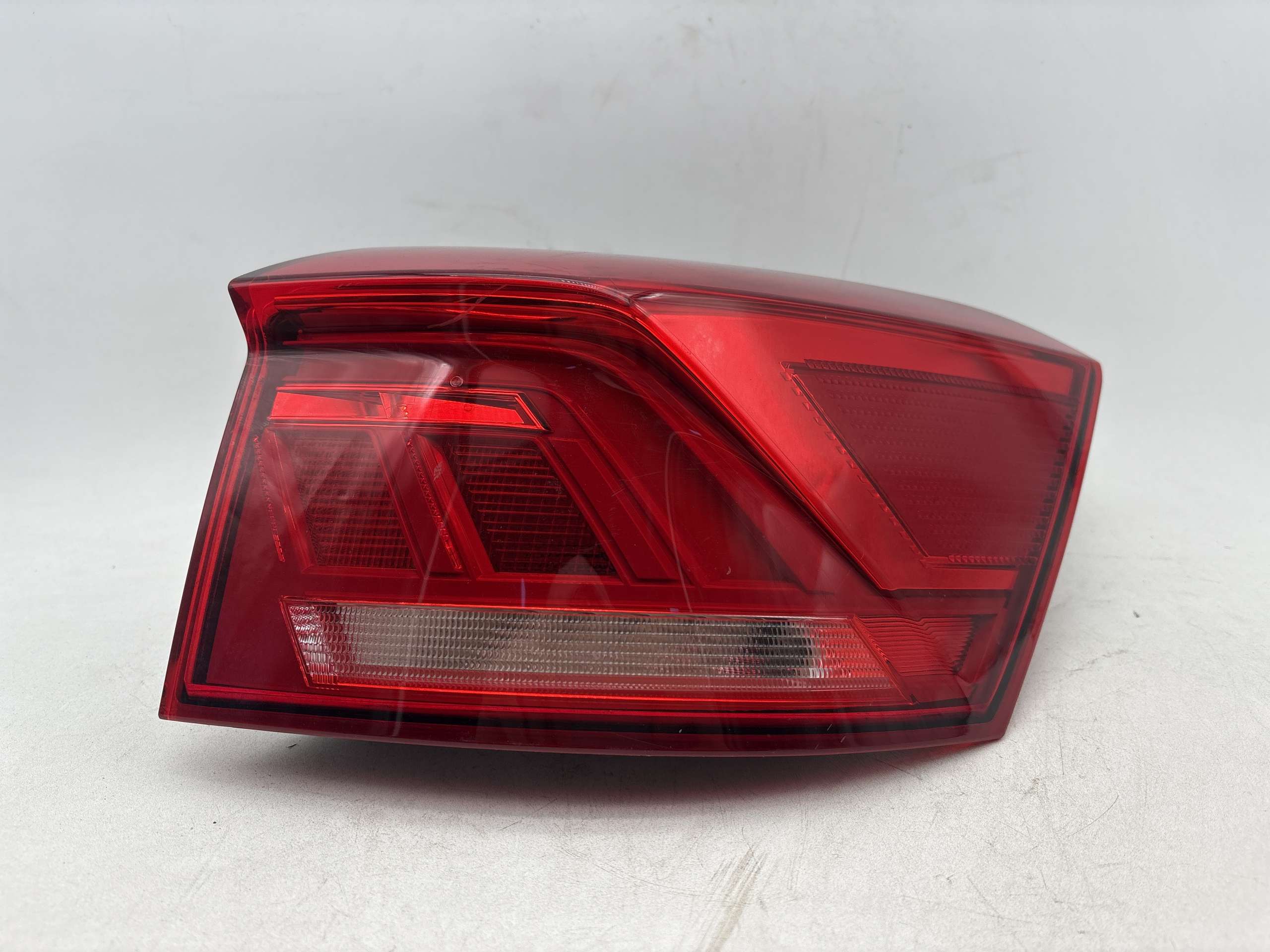 Fanale Posteriore esterno destro VOLKSWAGEN T-ROC 2017