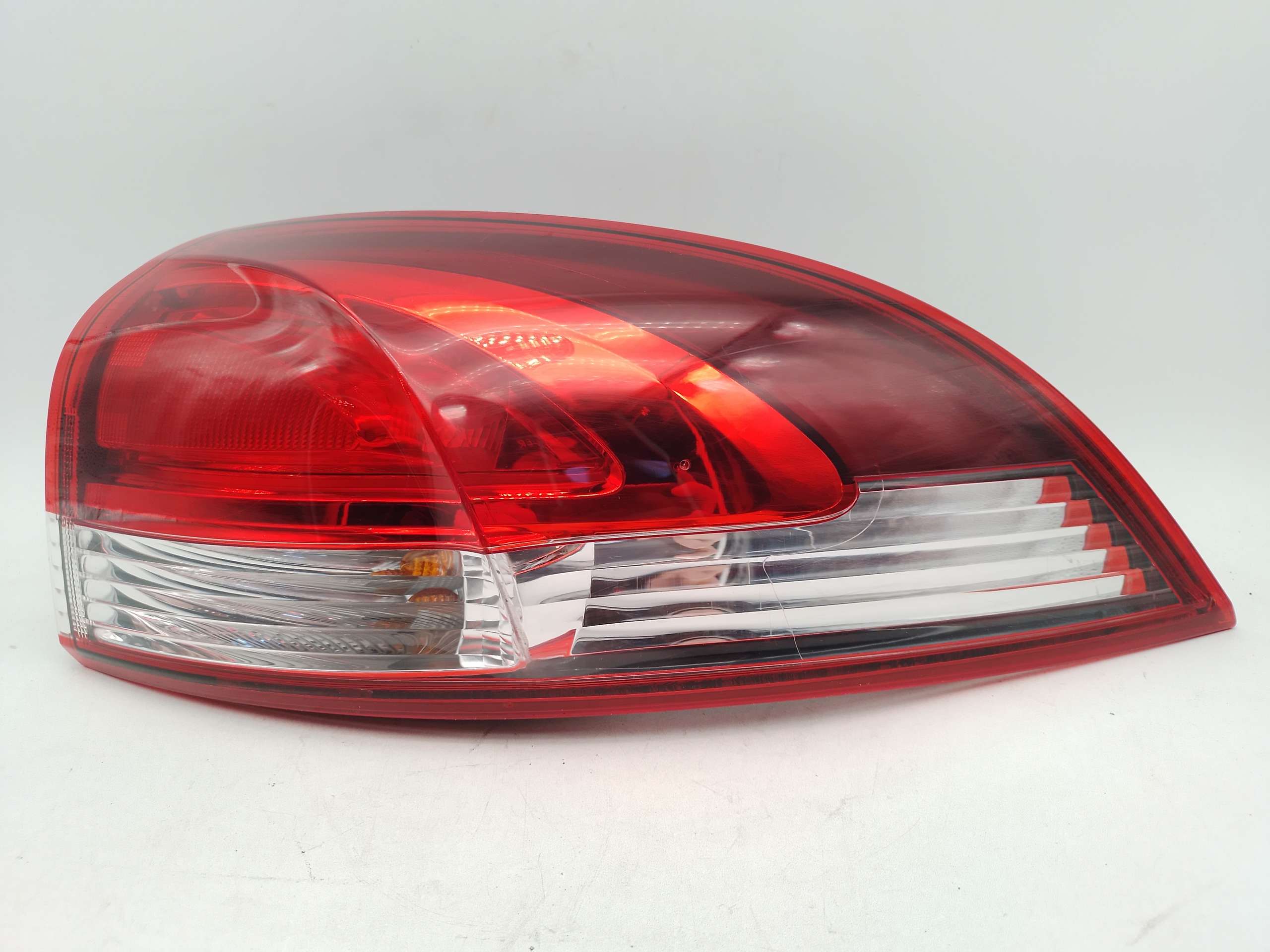Fanale Posteriore esterno destro RENAULT CLIO Station Wagon 2012-2016