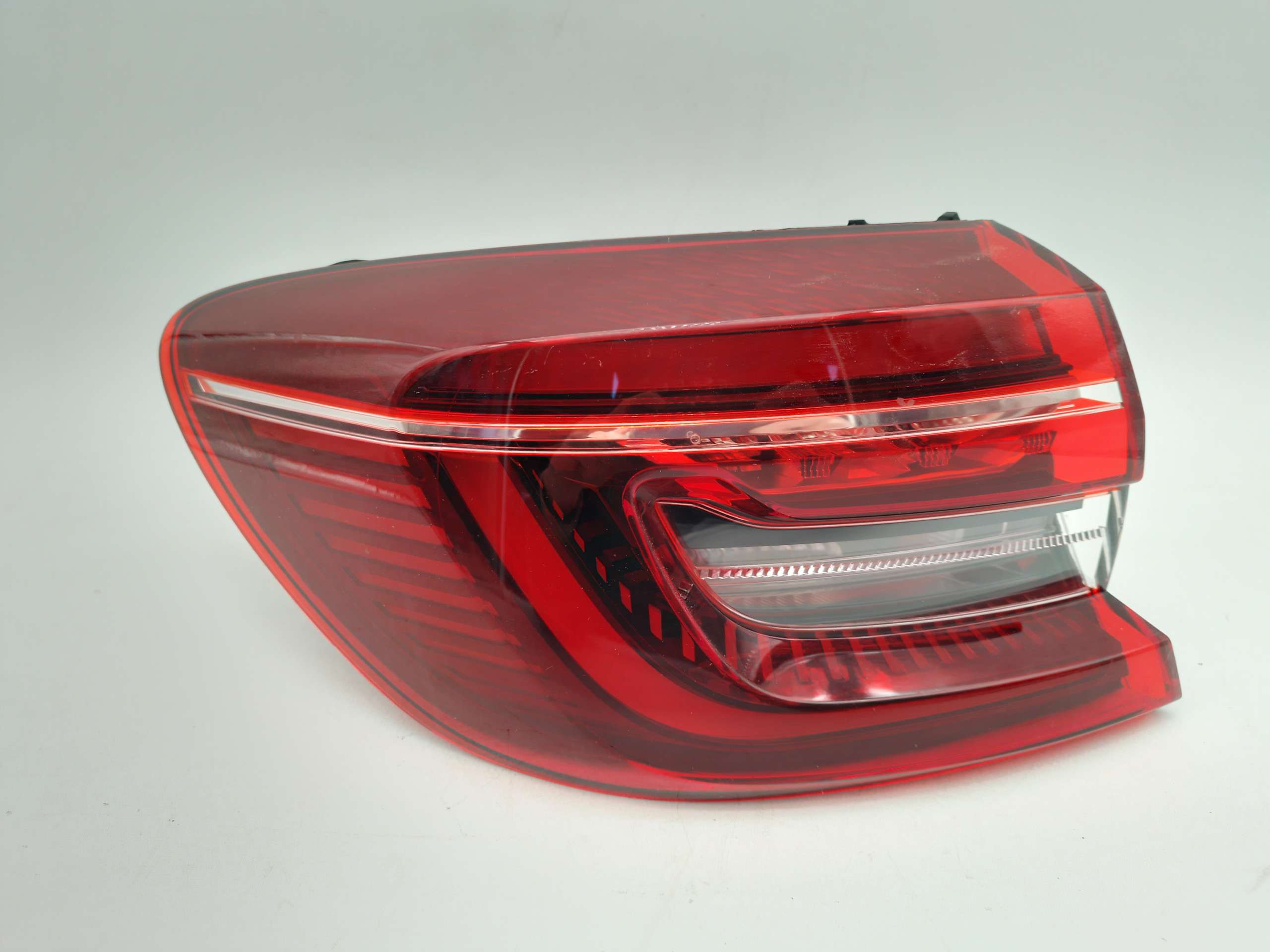 Fanale Posteriore esterno sinistro RENAULT 5 SERIE 2019