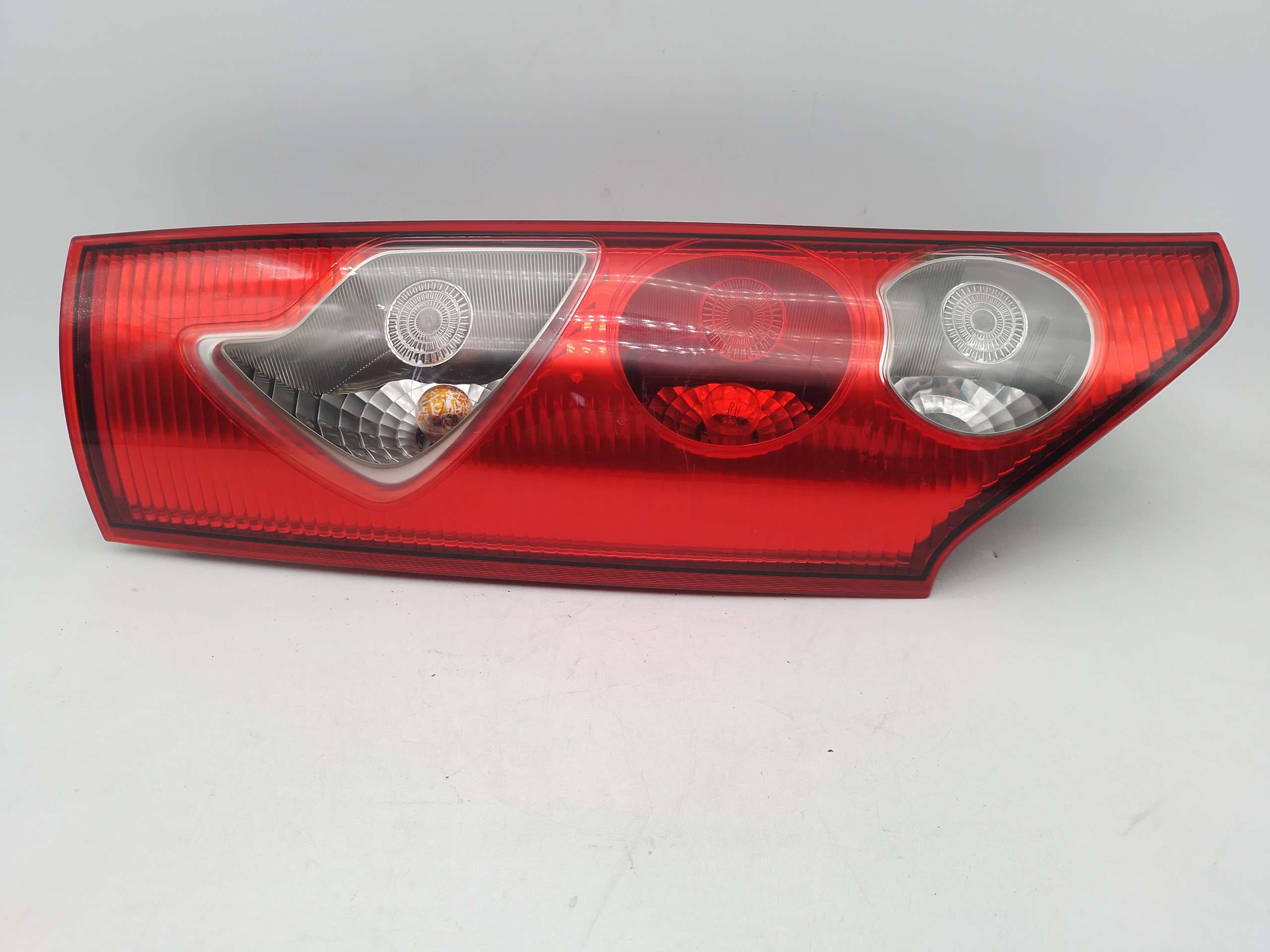 Fanale Posteriore sinistro RENAULT KANGOO 2008-2013