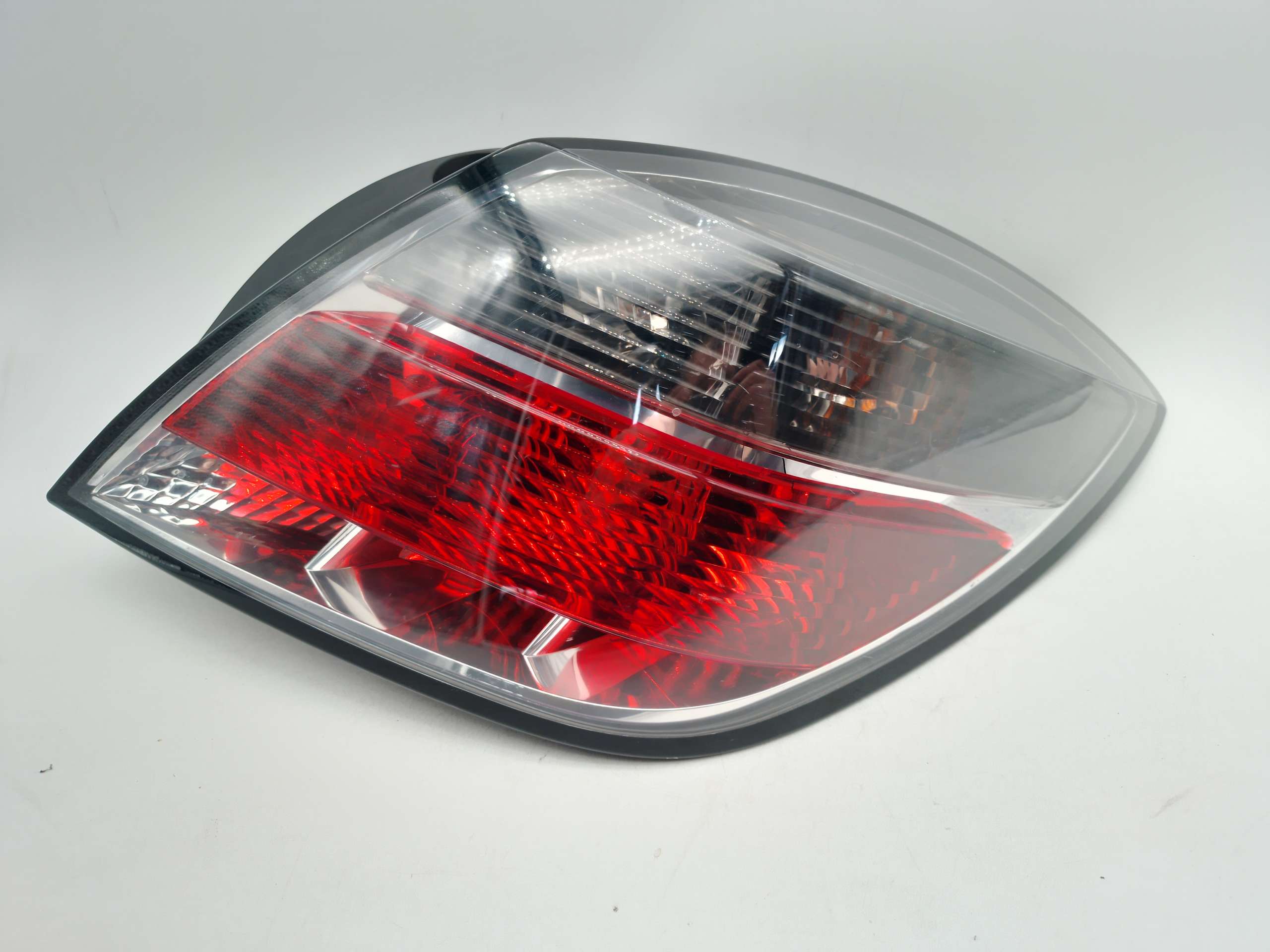Fanale Posteriore destro OPEL ASTRA 3 porte 2004-2011