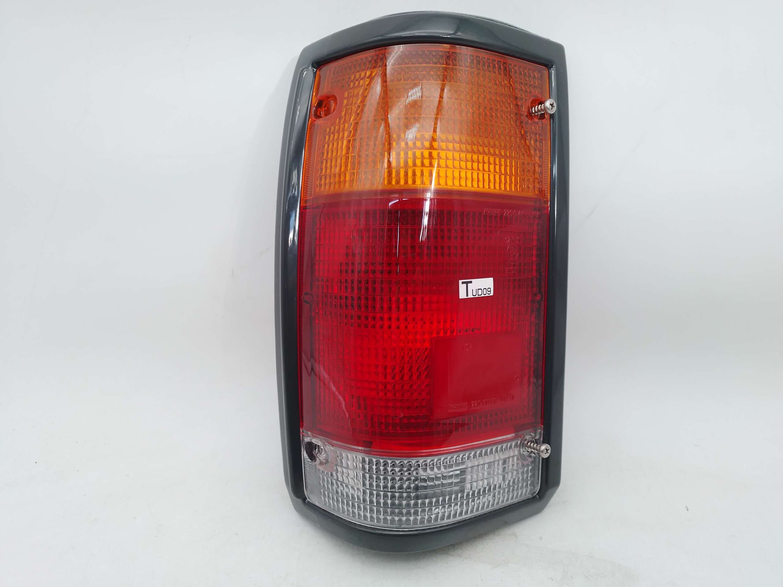 Fanale Posteriore sinistro MAZDA B-2500 1999-2012