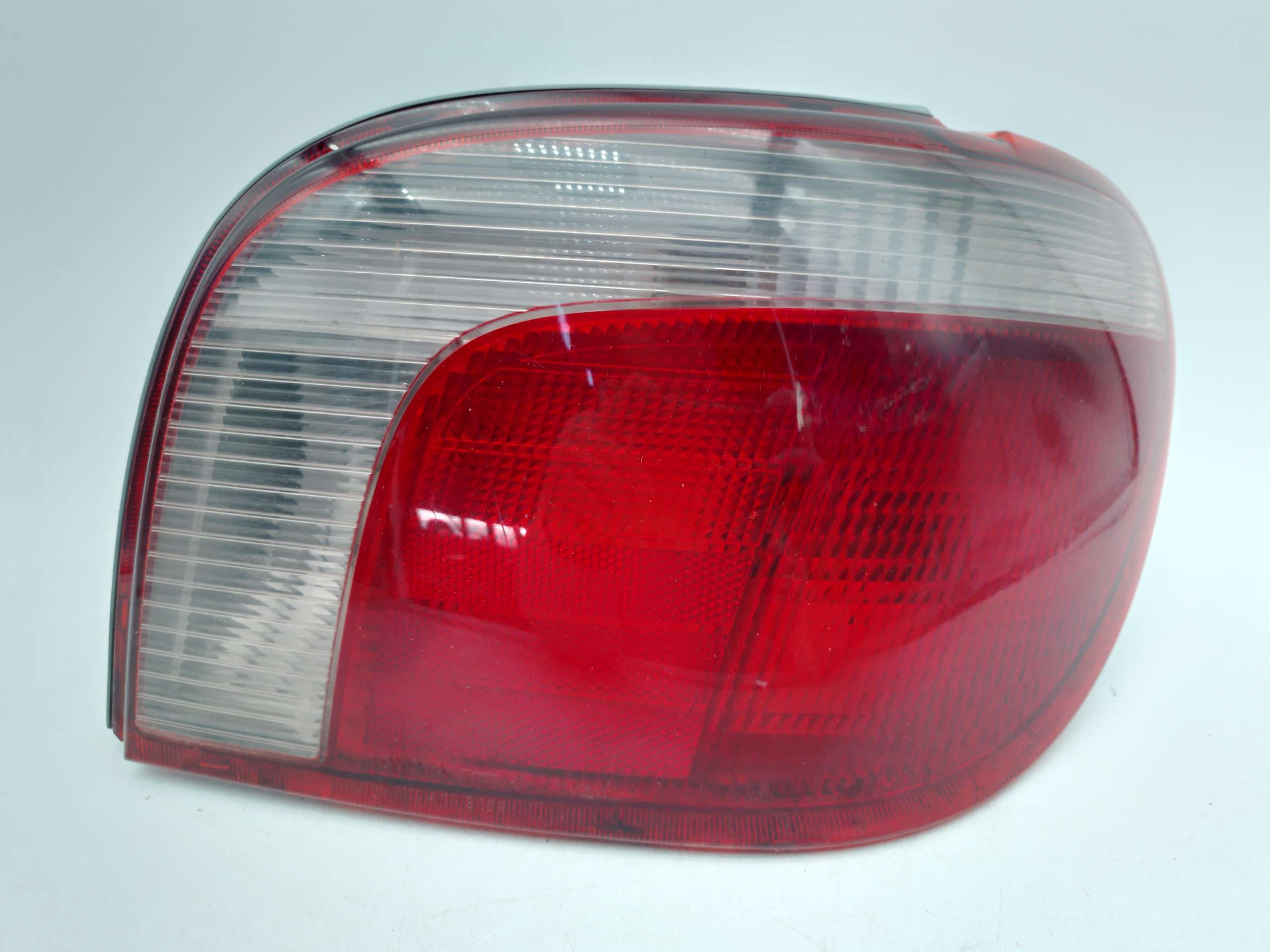 Fanale Posteriore destro TOYOTA YARIS FRP 2001-2005