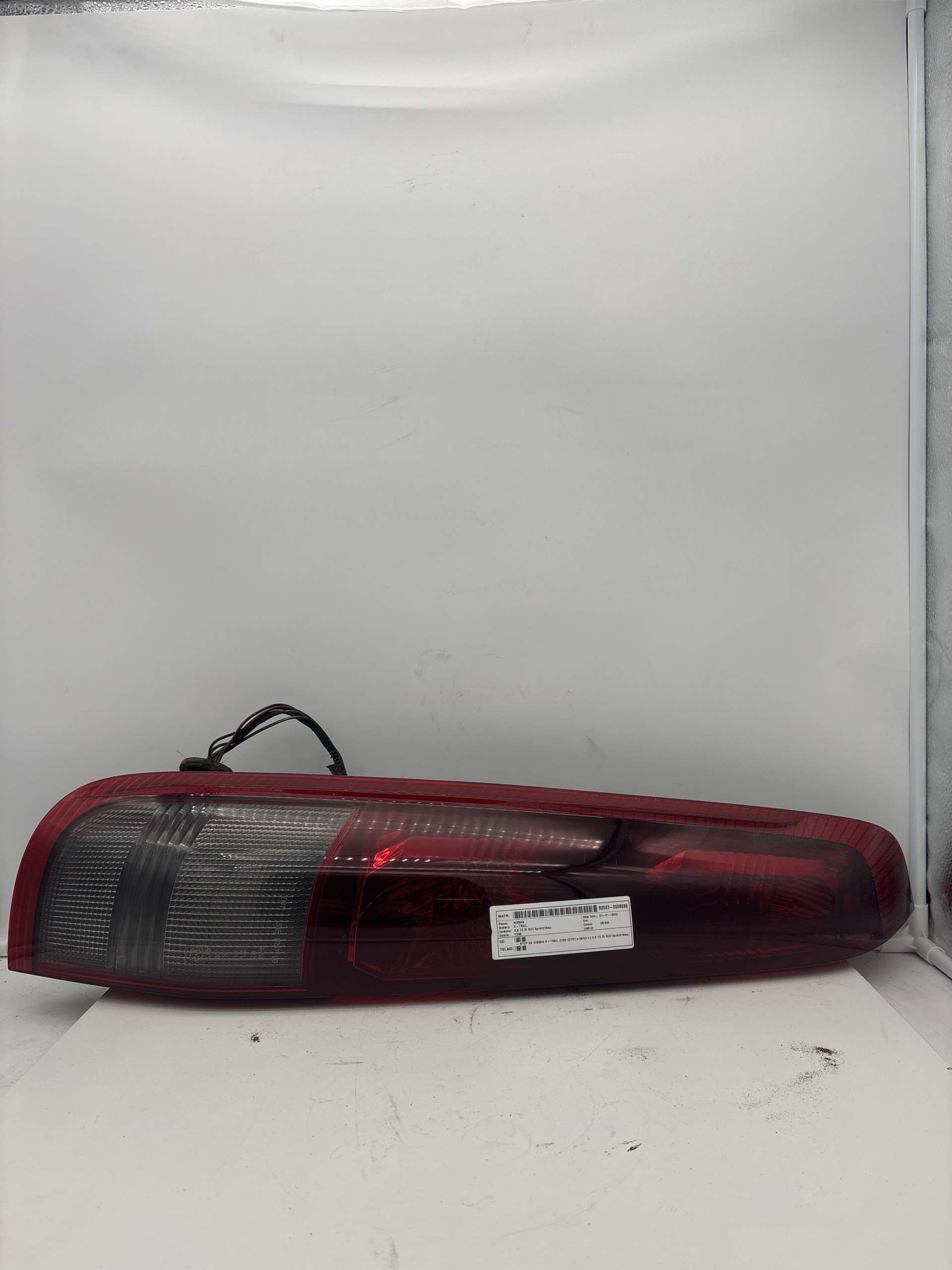 Fanale Posteriore sinistro NISSAN X-TRAIL T30 2001-2003