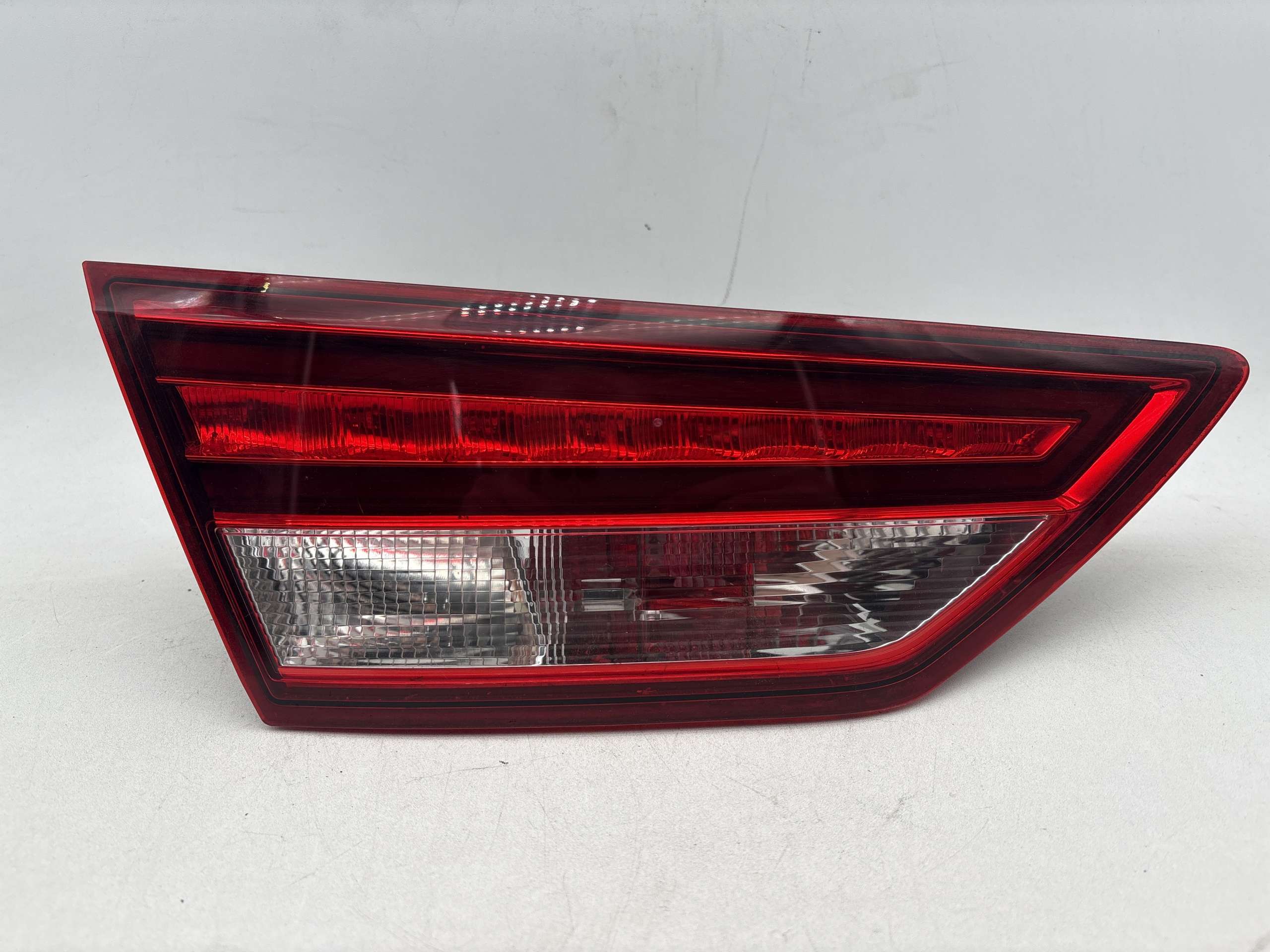 Fanale Posteriore interno sinistro SEAT LEON 2016-2020