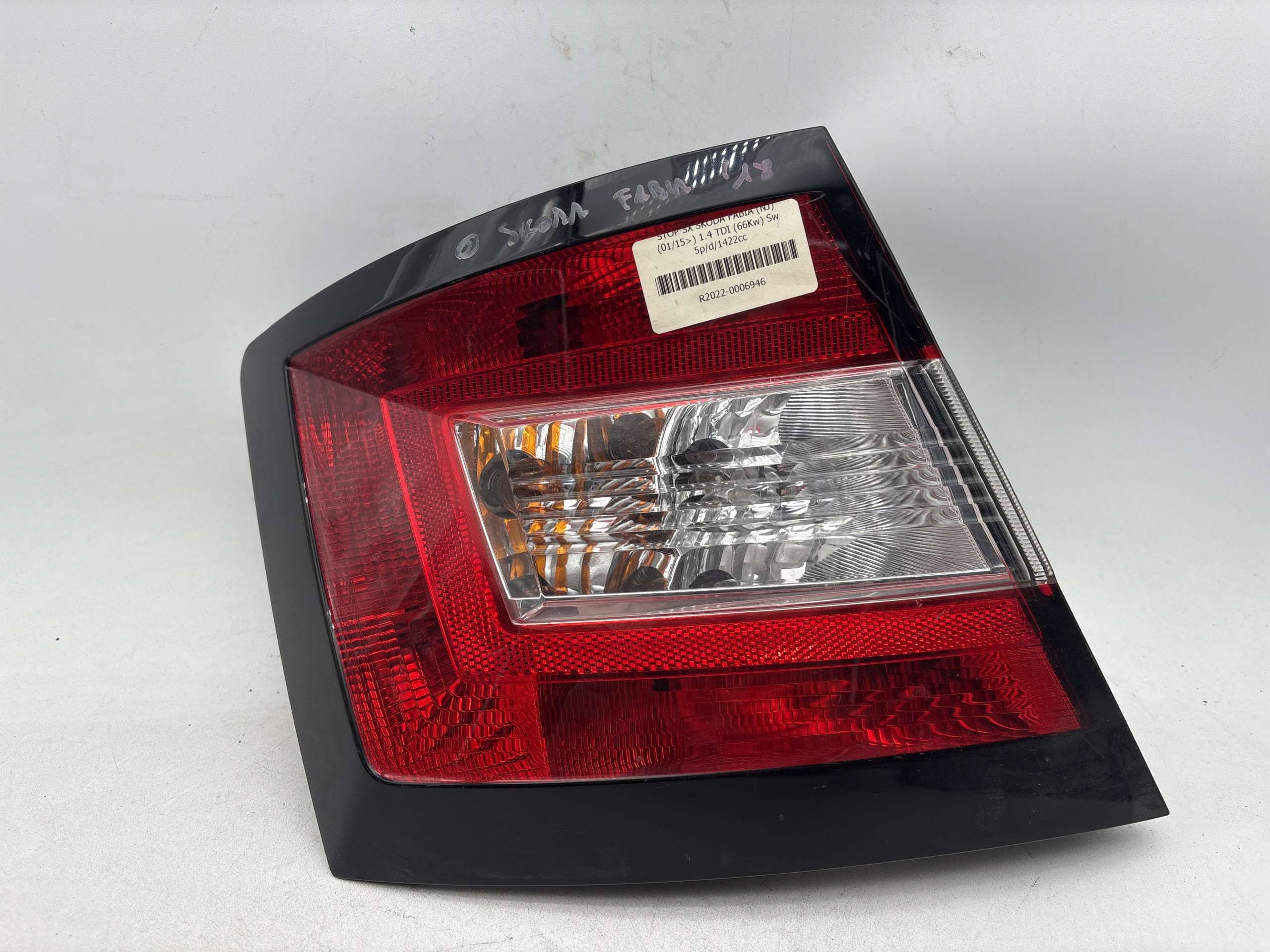 Fanale Posteriore sinistro SKODA FABIA NJ 2015